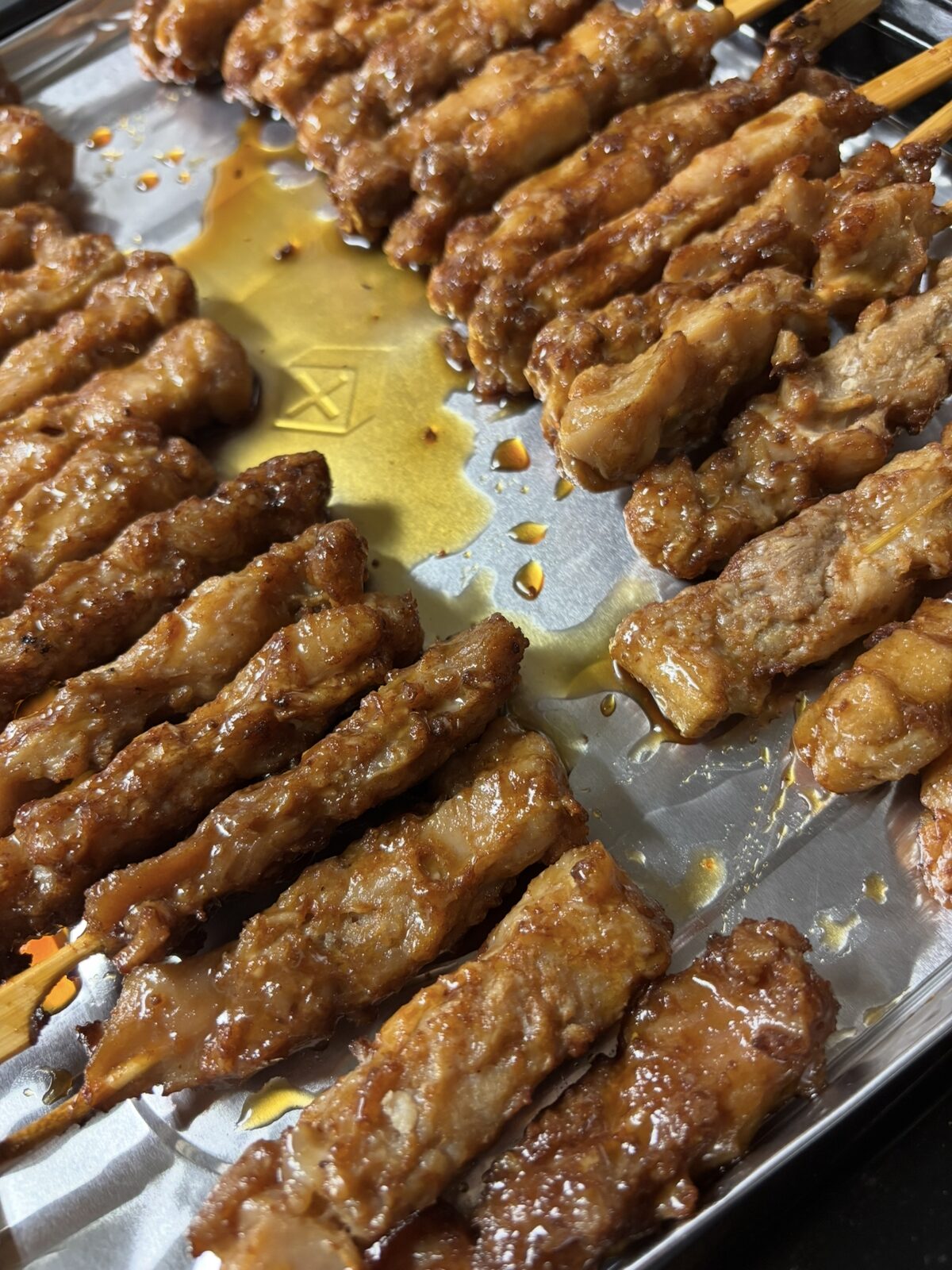Brochettes de volaille préparées par JNR Traiteur